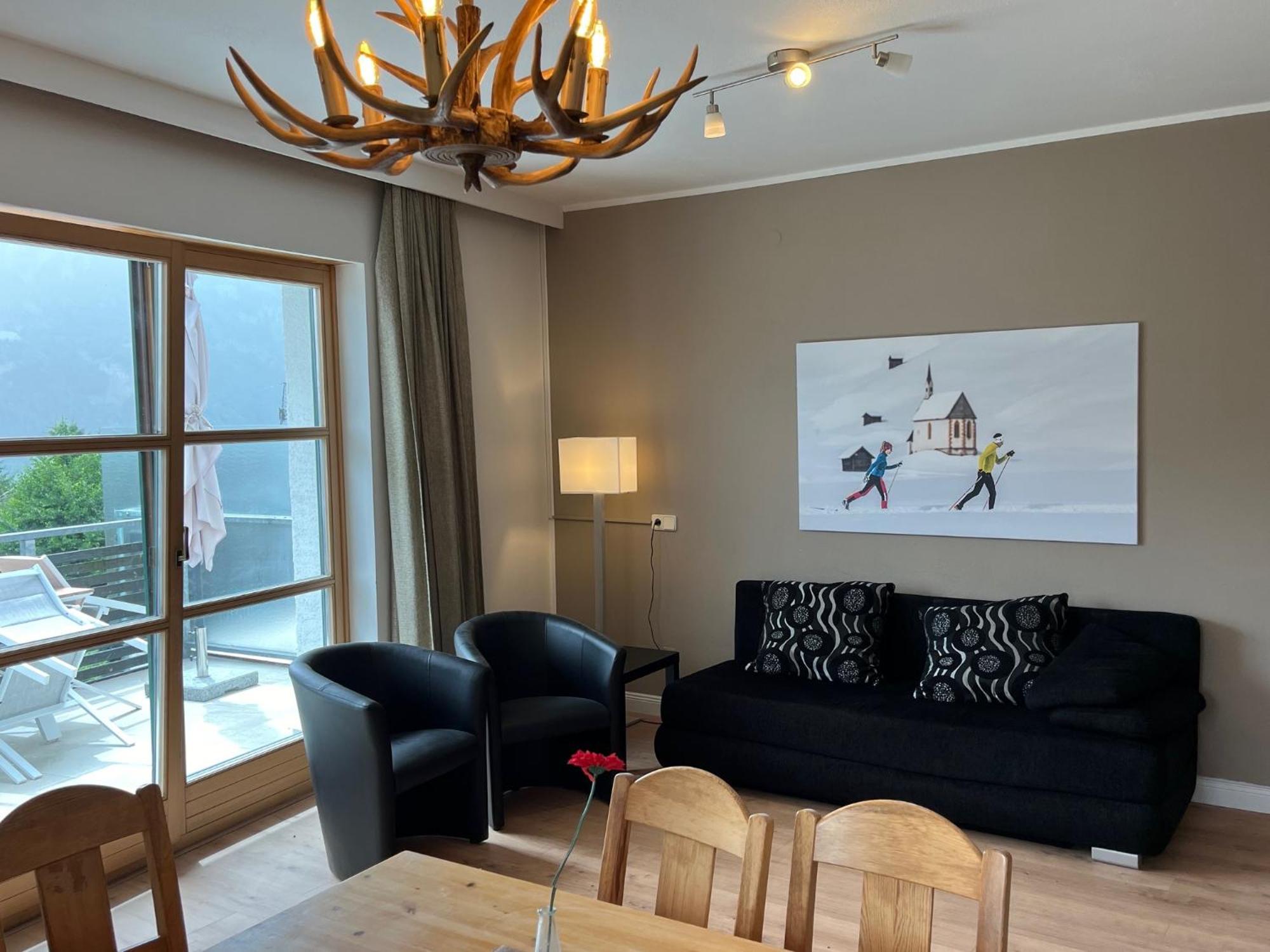 Sun Apartments - With Dolomiten Panorama Lienz Zewnętrze zdjęcie